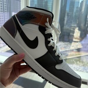 Nike Air Jordan 1 Mid SE Heat Reactive white/black